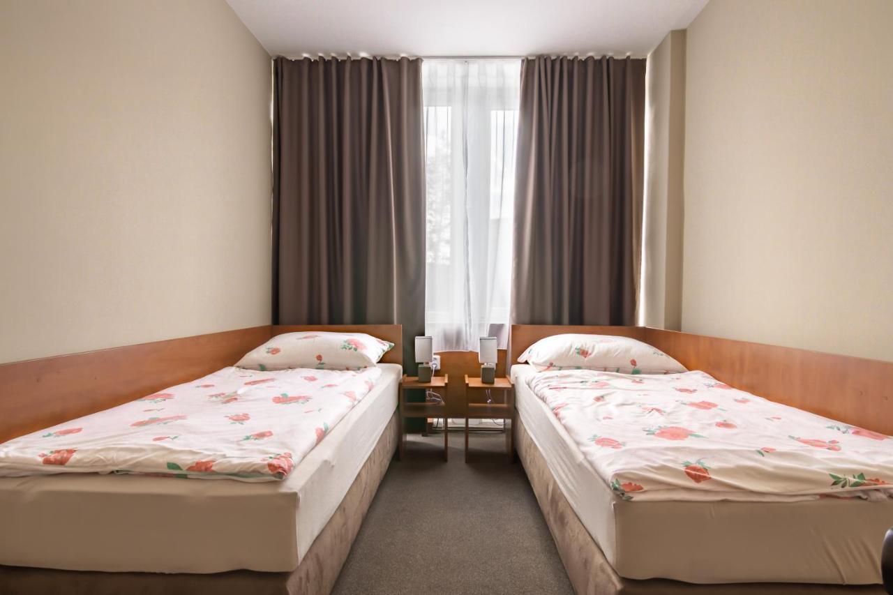 Hotel Alfa Тршебич Экстерьер фото